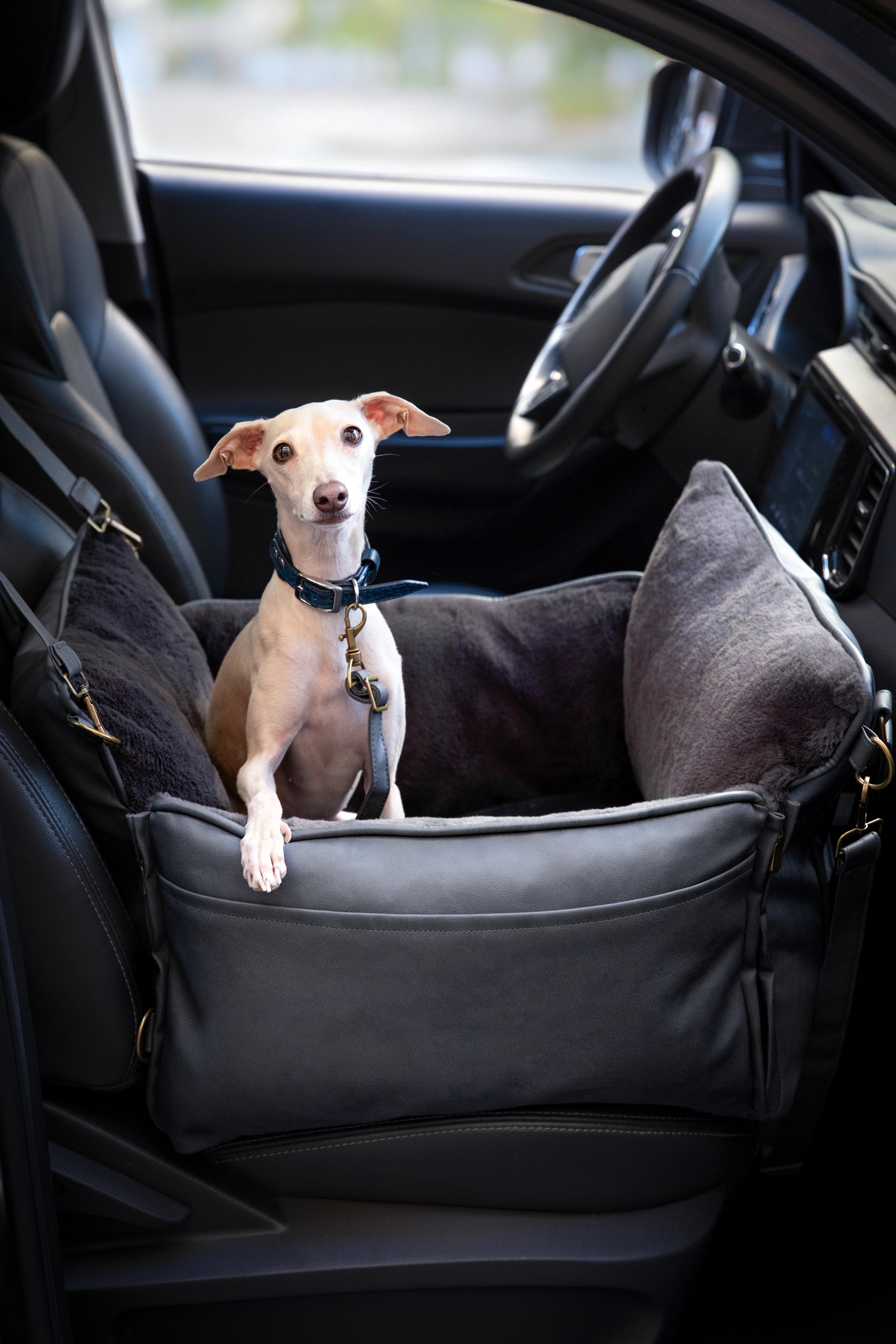 Dog Car Seat Portable Style Faux Leather Black