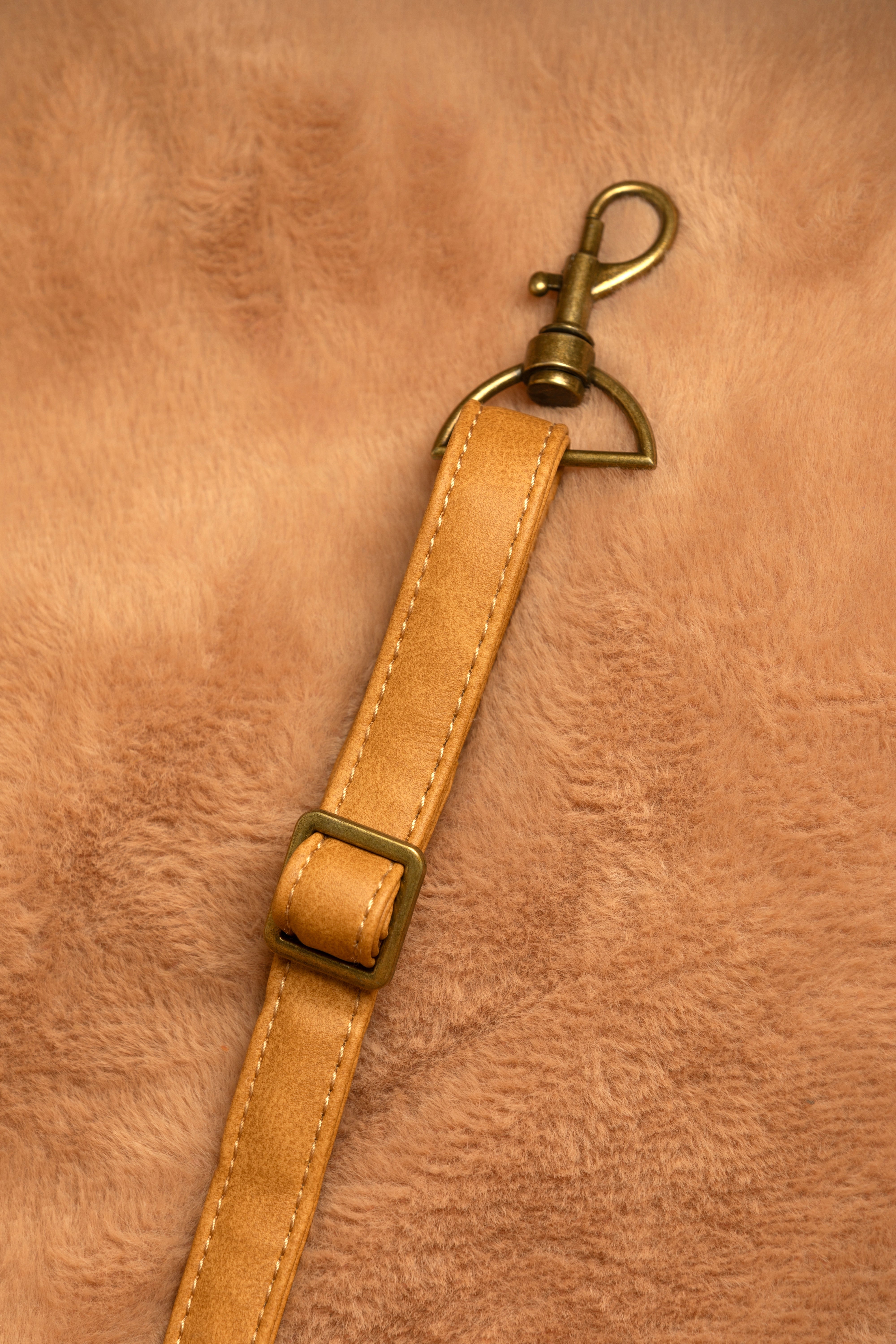 Dog Car Seat Portable Style Faux Leather Camel