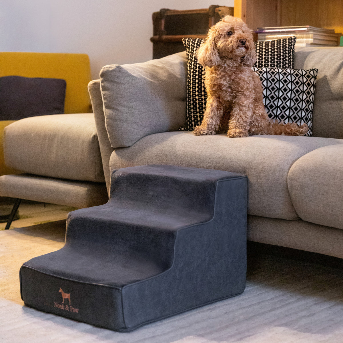Noah & Paw luxury dog stairs for bed in faux leather, black, 3 steps