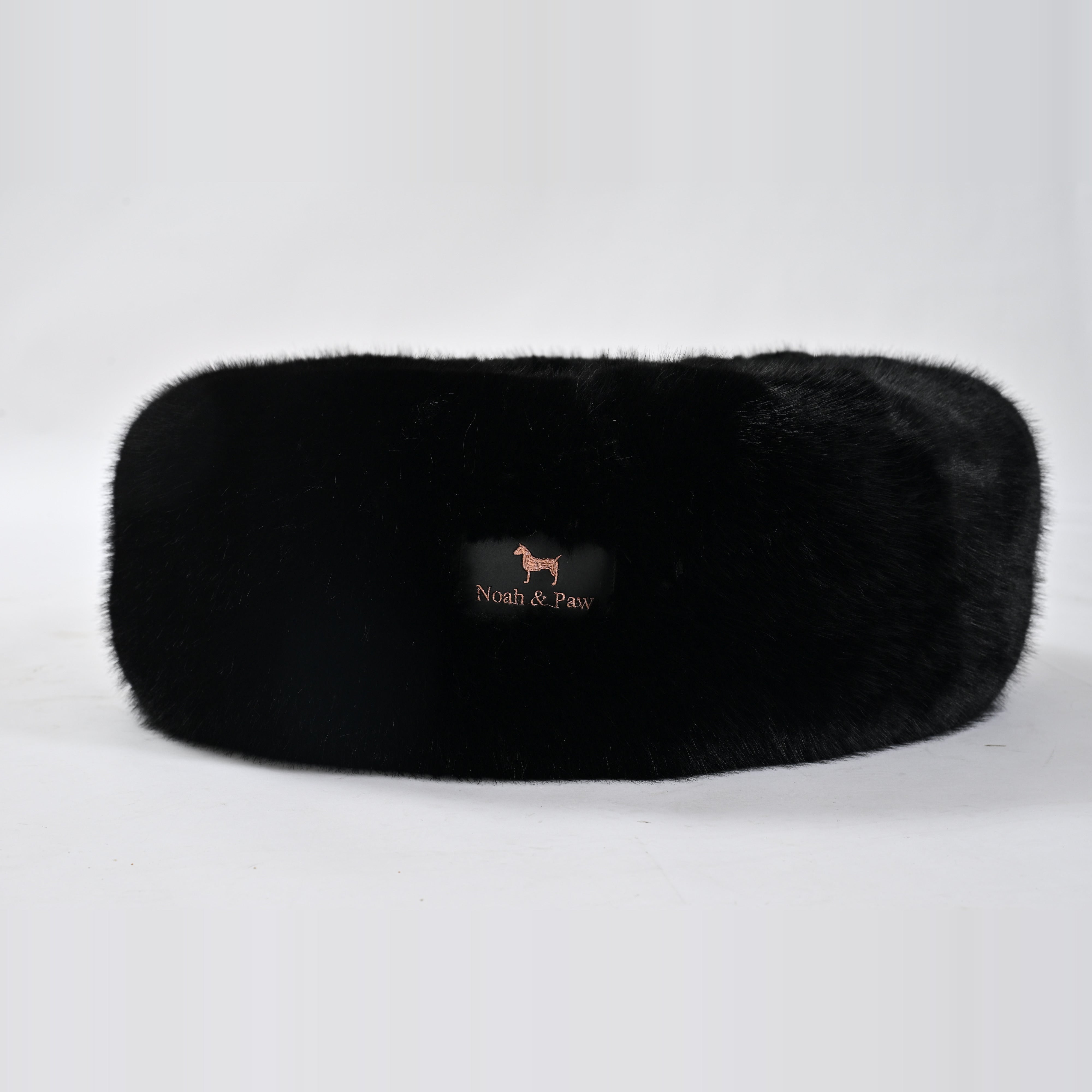 Black donut dog bed