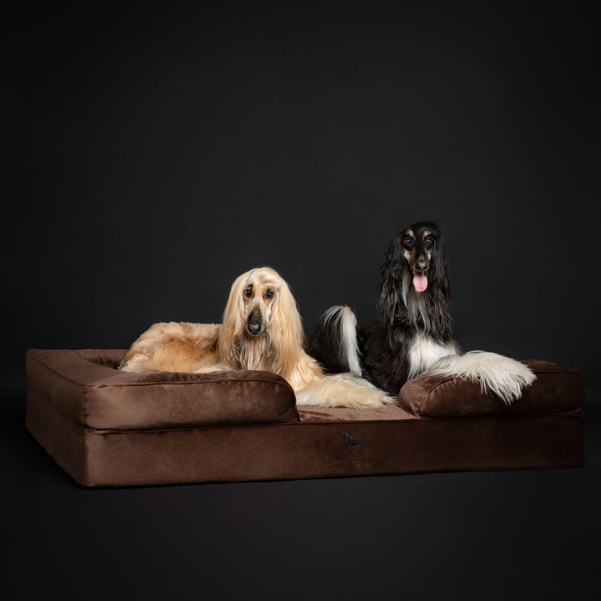 Noah & Paw orthopedic sofa dog bed in velvet with memory foam and cooling gel, brown, size XXL (55 x 45 x 11 in)